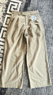 (Category: ) located in . Submitted by thriftbyaffizahelmi (Listing ID 1462892305, Image 1). Description: .