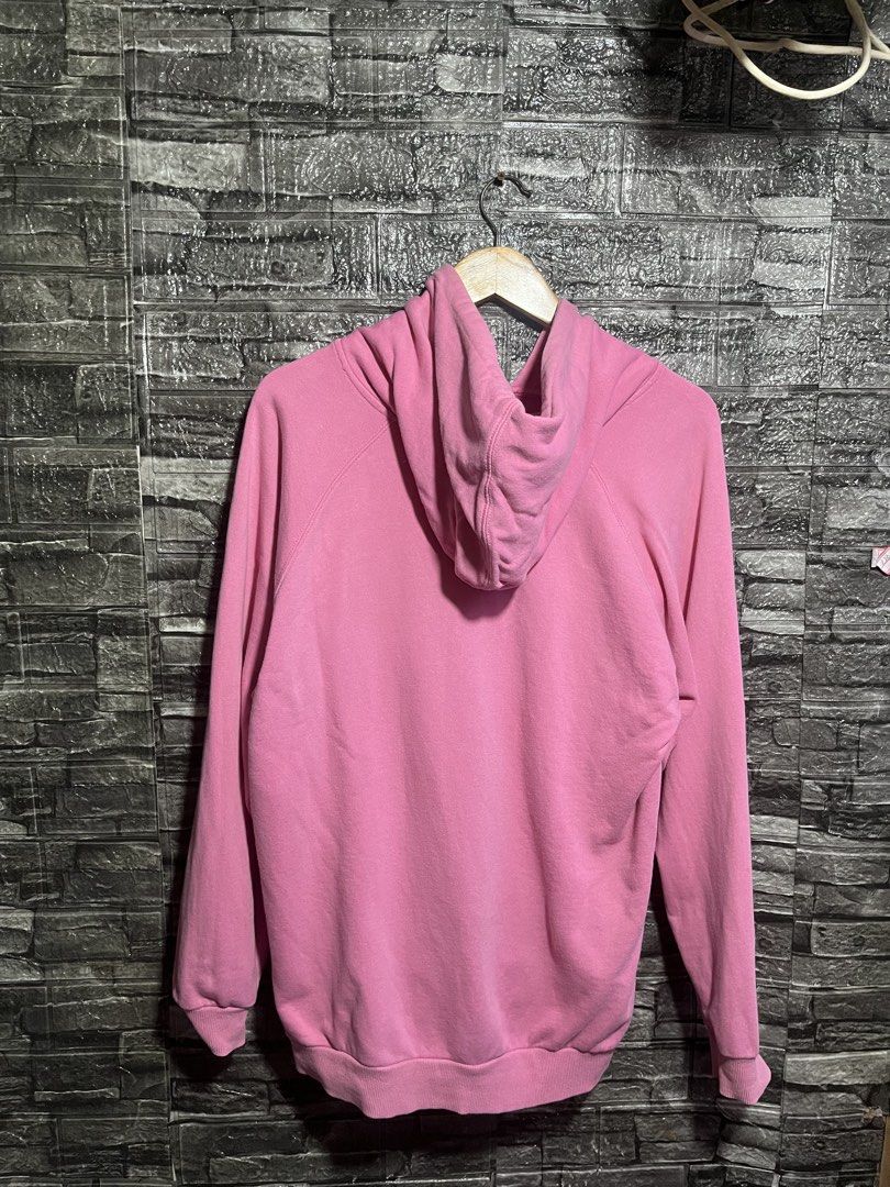 Gucci Embroidered Saturn Hoodie Jacket (Category: Luxury Apparel) located in Manila. Submitted by flex_curation (Listing ID 1462893733, Image 3). Description: 24x28 IN VERY GOOD CONDITION BACOOR CAVITE LOC.