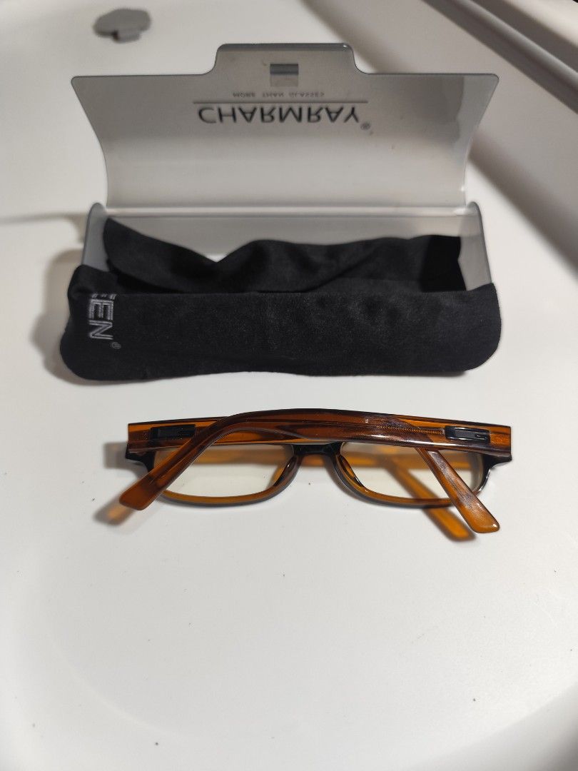 Gucci Frame (Category: Sunglasses & Eyewear) located in Cebu City. Submitted by icoolectnsellect (Listing ID 1463072898, Image 2). Description: Issue: RX lens. Bought at Garage Sale. Authenticity not Guaranteed, di ko alam if legit or Fake. Buy @ your own Risk. All EyeGlasses or Sun Glasses ay may Grado or Prescription Glasses. Please be careful para di masira mata nyo, you can change the lens and frame na lng kunin. Salamat location CEBU J&T or 