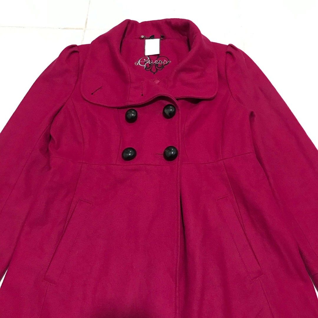 GUESS COAT BLAZER TRENCH COAT (Category: Coats, Jackets and Outerwear) located in Cavite. Submitted by justthrift06 (Listing ID 1462964258, Image 1). Description: DIMENSION 19X33 GOOD CONDITION SHIPPING NATIONWIDE.