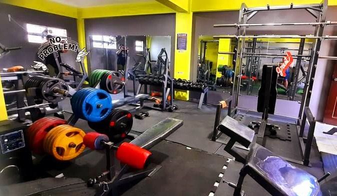 Gym equipment (Category: Cardio & Fitness Machines) located in Santa Rosa. Submitted by coach02_30 (Listing ID 1462899227, Image 3). Description: Xtreme gym equipment Equitment list ... Bench press/ Olympic bars Bench press incline Smith machine/squat rack Leg press Leg extension/leg curl Chest machine (Jungle machine) Cross over Peck deck Cable row Lat Pulldown Dips/abs leg raise Incline board Utility bench 1 1 utility bench adjustable Preacher 