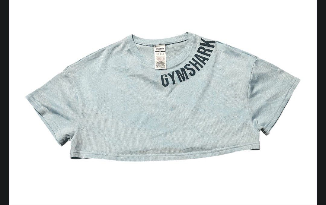Gymshark cropped lifting tee size xs (Category: Activewear) located in Iba. Submitted by xooperfindslb (Listing ID 1462951469, Image 2). Description: Gymshark cropped lifting tee size xs Color: blue Good condition No issue.