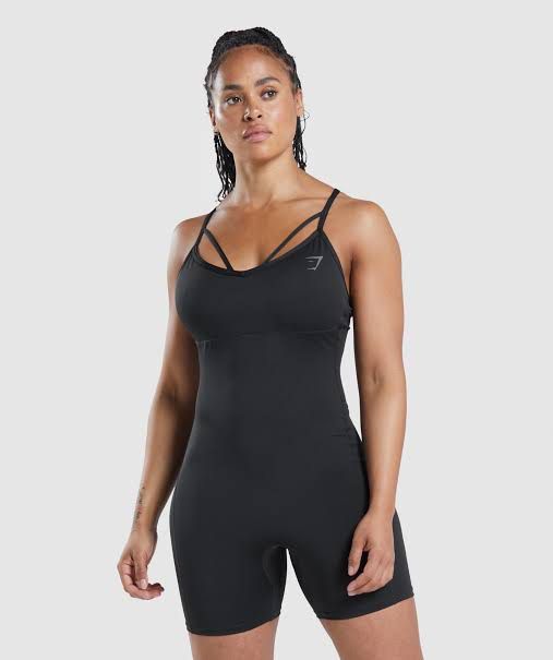 Gymshark GS power all in one size small (Category: Activewear) located in Iba. Submitted by xooperfindslb (Listing ID 1462956600, Image 1). Description: Gymshark GS power all in one size small Color: black Can passed as brandnew No issue.