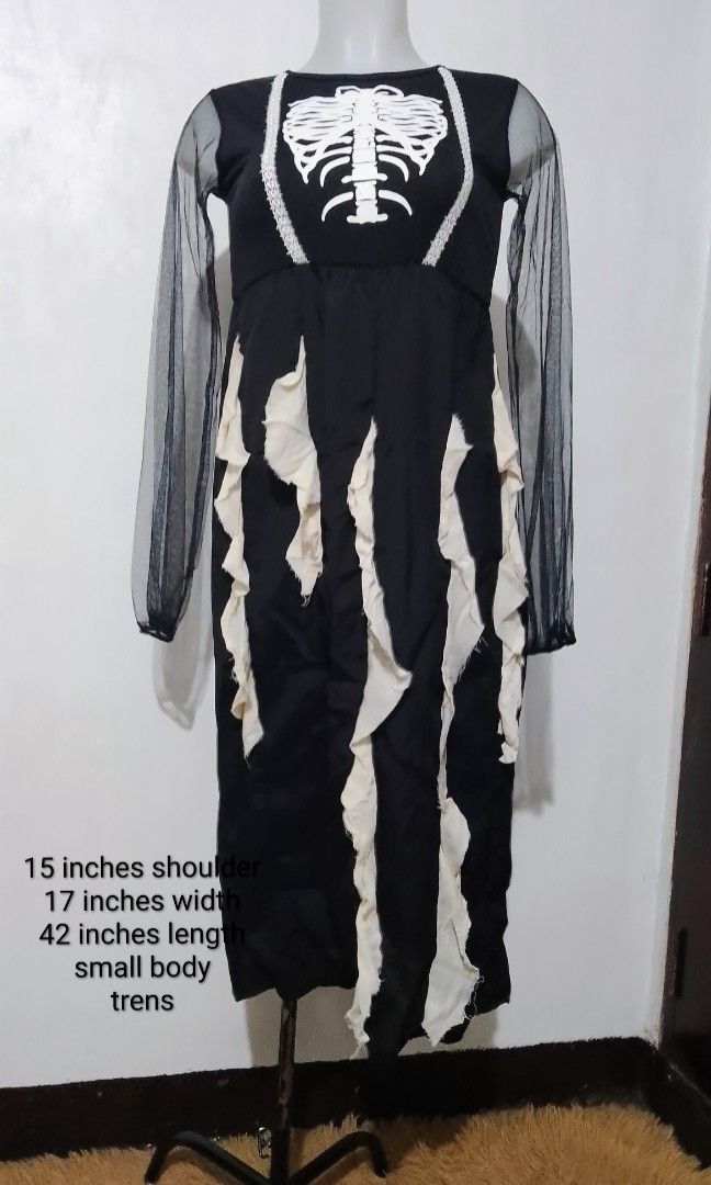 Halloween Costume Ghost Bride (Category: Dresses) located in Marikina City. Submitted by alexfortu88925 (Listing ID 1462974535, Image 1). Description: Halloween Costume Ghost Bride Teen size small body.
