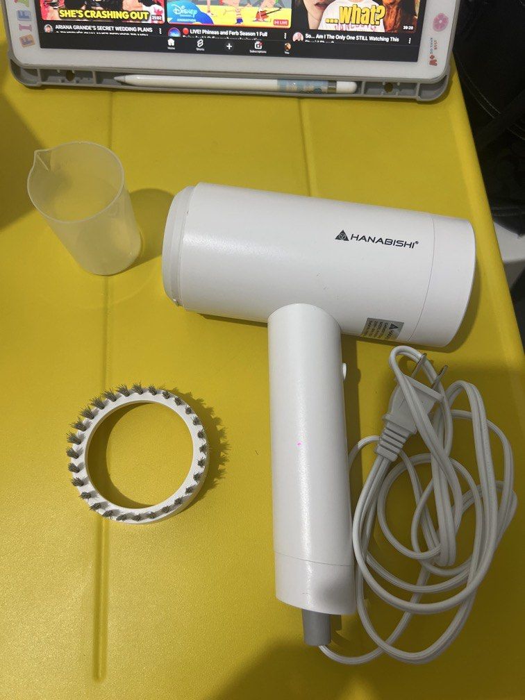 Hanabishi garment steamer (Category: Irons & Steamers) located in Cavite. Submitted by chocolat.meilleure (Listing ID 1463060136, Image 2). Description: Used only once.