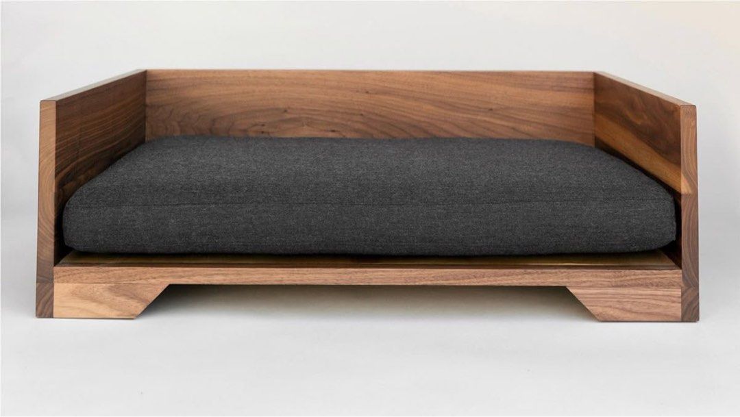 Handmade Wooden Pet Sofa Bed + Comfy Cusion (Category: Homes & Other Pet Accessories) located in Davao. Submitted by casadekuting (Listing ID 1463013989, Image 3). Description: Premium Wooden Pet Sofa Bed — 94×64cm | Handmade | Customizable ✅ FREE DELIVERY within Davao area.