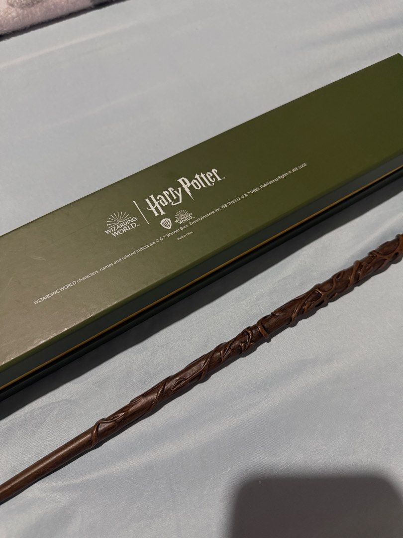Hermione’s Wand with Box (Category: Western Merchandise) located in Manila. Submitted by kia.co (Listing ID 1463020241, Image 1). Description: - Hermione’s wand - Features a detailed, twisted design - Includes original green box - Ideal for Harry Potter fans and collectors - Bought in New York .