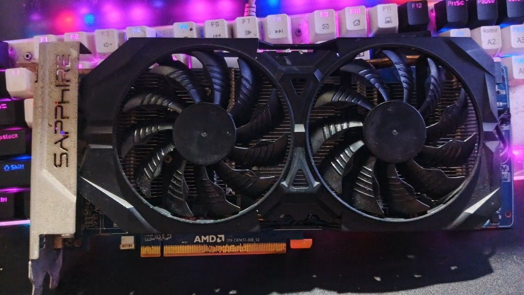 Hd7870xt 2Gb ddr5 (Category: Computer Parts) located in Manila. Submitted by jvin0000 (Listing ID 1462890666, Image 1). Description: hd7870xt super lakas nito Lalo na sa valorant dota2 csgo and more same performance ng gtx1050 no issue sasalpak na lang.