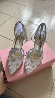 (Category: ) located in . Submitted by bisarah (Listing ID 1462939692, Image 1). Description: .