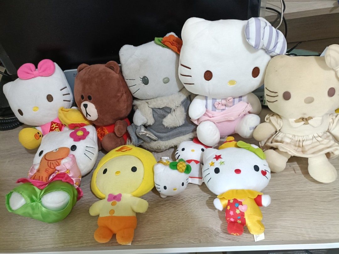 Hello Kitty Plush 12pcs | McDonald's Sanrio + Older Designs (Category: Plushies & Soft Toys) located in Quezon. Submitted by coolgoodvibes (Listing ID 1463102461, Image 1). Description: Hello Kitty plush collection – 13 pcs • 3 small Hello Kitty • 3 older-design Hello Kitty • 6 McDonald's × Hello Kitty collaboration plush Various sizes and designs. Please see photos for actual condition and details. Selling as one bundle. 📦 Shipping available – 
