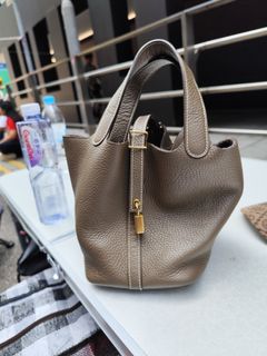（分類：）位於 。 由 cool.bhellam 提交（商品編號 1462892853，圖片 1）。簡介： 。
