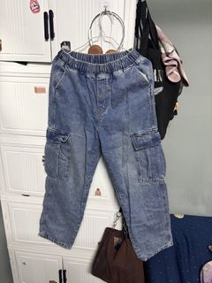 (Category: ) located in . Submitted by meneedcash (Listing ID 1463046939, Image 1). Description: .