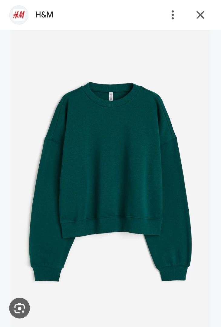 H&M Green Sweatshirt and Sweatpants Set (Category: Sets or Coordinates) located in Manila. Submitted by katkween23 (Listing ID 1463017205, Image 1). Description: - Comfy H&M matching set - Dark green color - Relaxed fit sweatshirt and joggers - Soft and comfortable material - Ideal for lounging or casual outings - Versatile: wear as a set or separately.