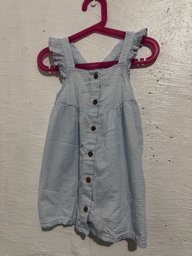 H&M Light Blue Seersucker Button-Front Dress (Category: Babies & Kids Fashion) located in Santa Rosa. Submitted by secondfinds8 (Listing ID 1463046179, Image 1). Description: Has pentel pen marks. See pic for defect. Bought in Hongkong.