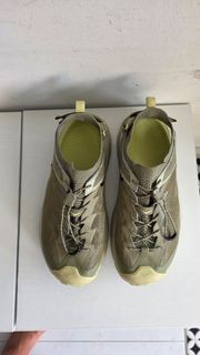 (Category: ) located in . Submitted by theshoeshinersg (Listing ID 1462900508, Image 1). Description: .