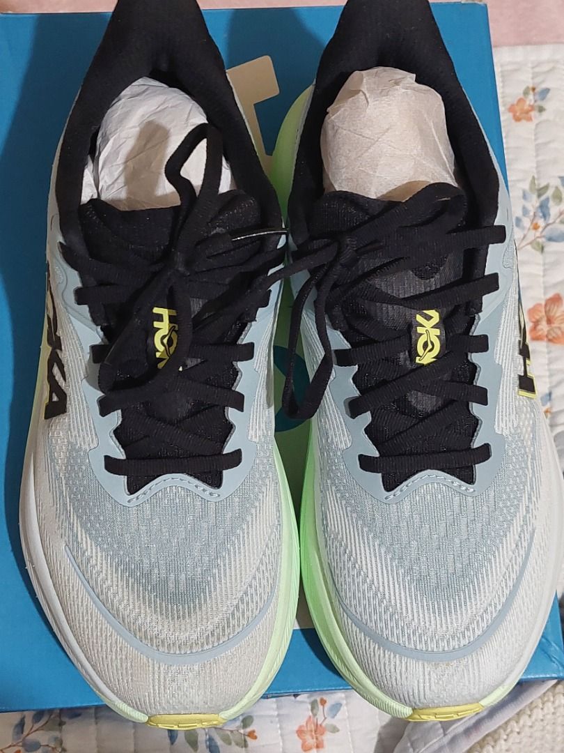 Hoka M Skyflow Running Shoes (Category: Sneakers) located in Las Pinas. Submitted by martinedee (Listing ID 1462946422, Image 3). Description: - Hoka M Skyflow running shoes - Color: Light blue and lime green - Size: Euro 40 (25 cm) - Perfect for running or everyday wear - Comes with original box - Don't miss out!.