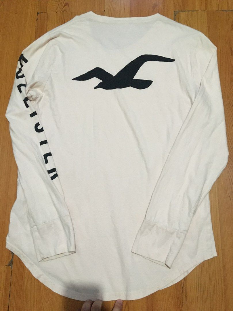Hollister pullover (Pink) (Category: Tshirts & Polo Shirts ) located in San Juan City. Submitted by sashoppeepipi (Listing ID 1463014291, Image 2). Description: .