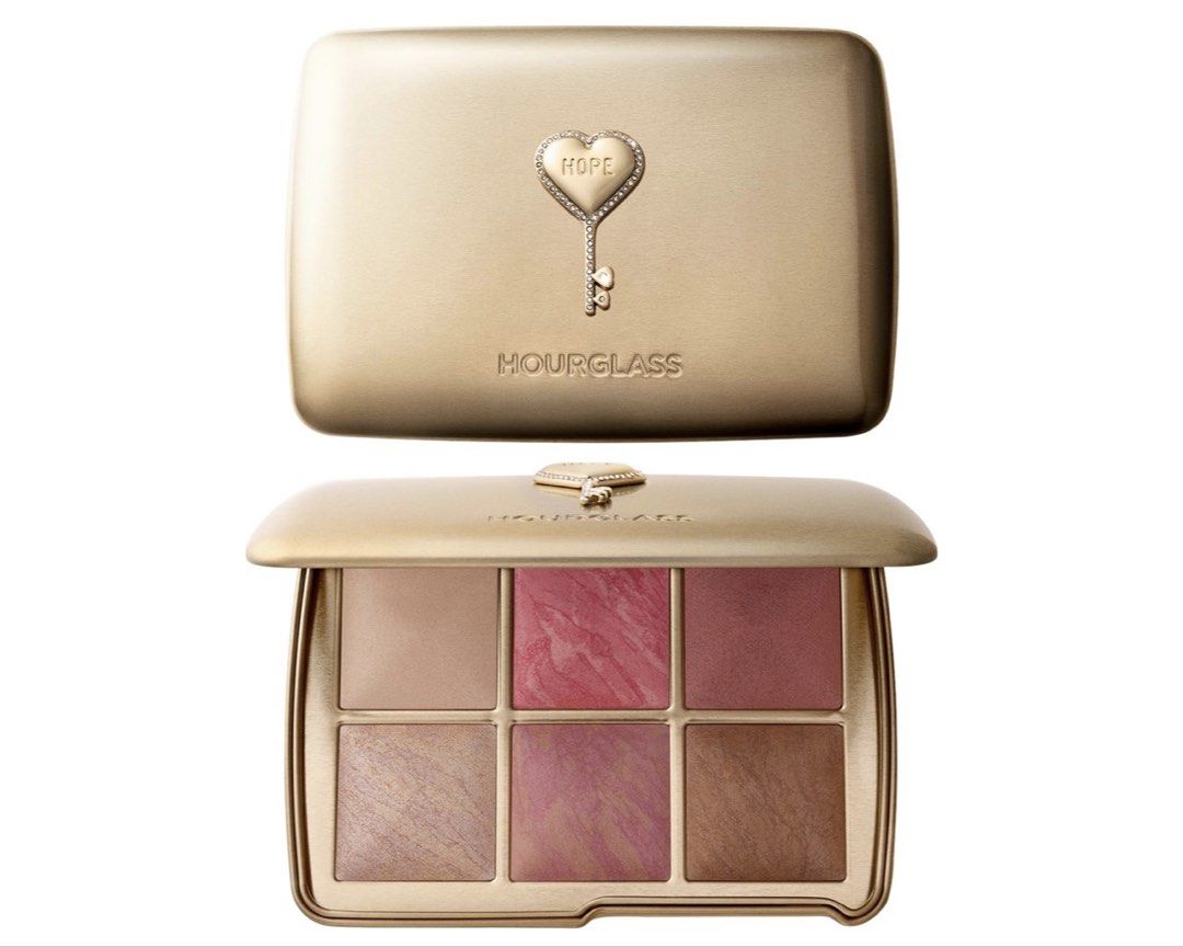 Hourglass Love Palette (Category: Makeup) located in San Juan, La Union. Submitted by clothedbyaya (Listing ID 1461474281, Image 2). Description: ✨ CANADA PRE-ORDER PASABAY ✨ 📌 Order Details & Payment Terms Deposit: 60% Downpayment required to reserve your item Balance: Remaining balance payable within 2 months Dispatch: Item will be shipped immediately once fully paid 🚚 Shipping Options FREE Air Cargo: via LBC (Pouch size ONLY) (up to 1 pound 