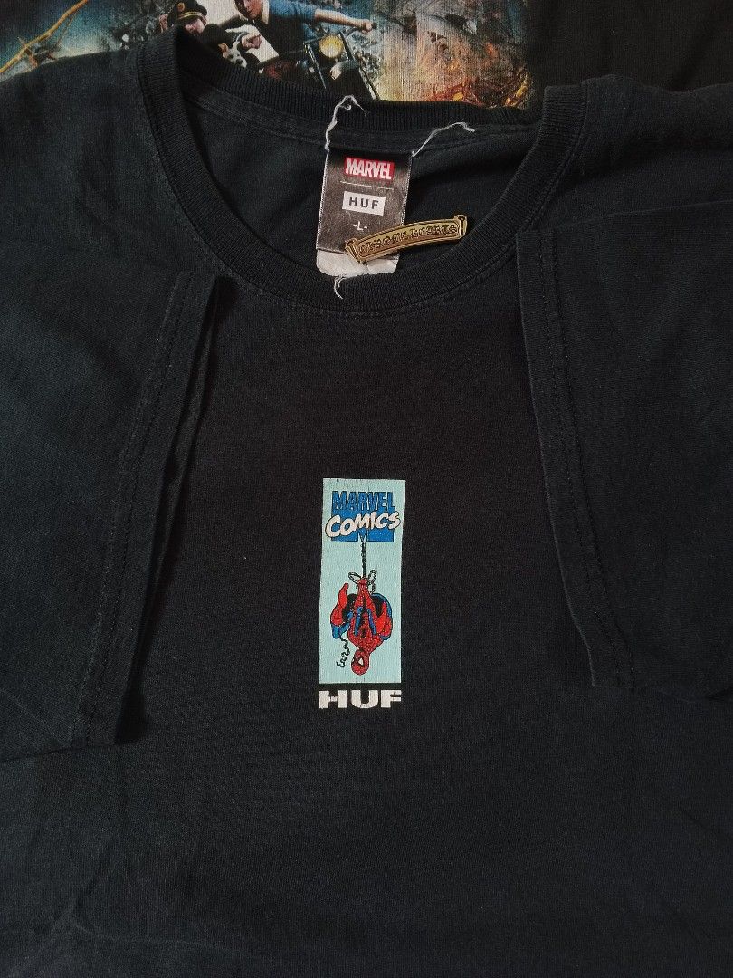 HUF x Spider-Man (Category: Tshirts & Polo Shirts ) located in Bantayan. Submitted by betsoj (Listing ID 1462886664, Image 2). Description: HUF x Spiderman W: 21 L: 29 hairlines (sa licensing and front lang) 1 penhole (front right) .