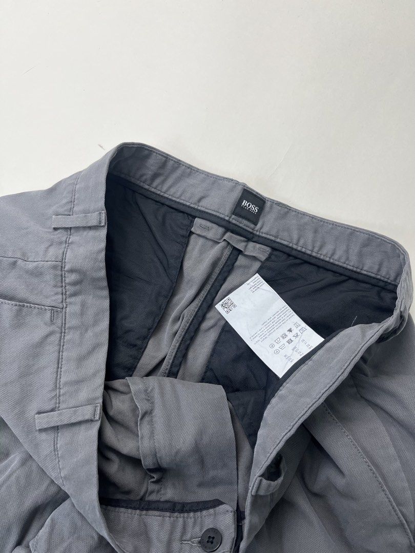 Hugo Boss Shorts (Category: Shorts) located in Makati City. Submitted by ufcknwthbst (Listing ID 1463018004, Image 3). Description: 20 inch length 9.5/10 condition No issue.