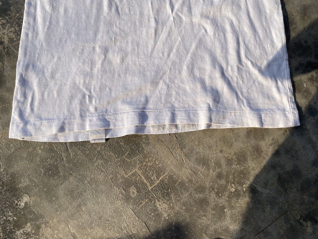 Human made x Kaws Tiger tee (Category: Tshirts & Polo Shirts ) located in Tagum. Submitted by yj-repethrift (Listing ID 1463075564, Image 2). Description: Single Stitch All over Dimes : 20x26 Condition : Great Condition Color Rate : 9/10 Issue : No issue Need Wash.