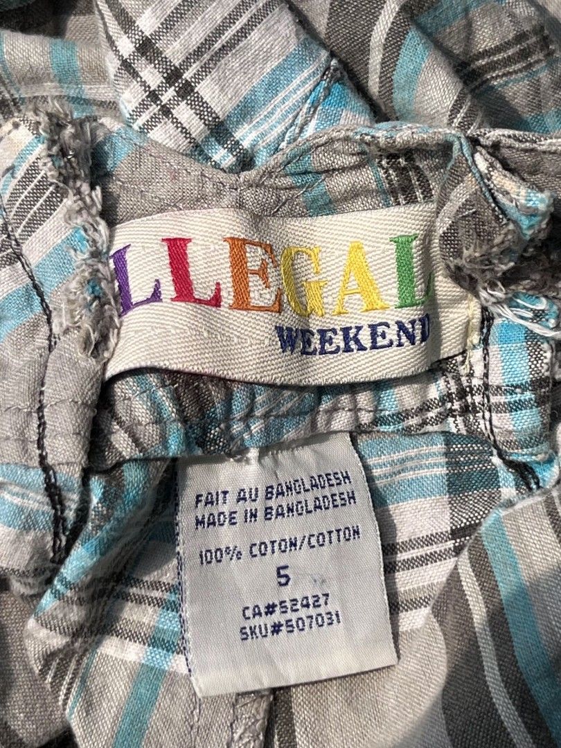 Illegal Weekend Vintage Check Mini Shorts (Category: Shorts) located in Davao. Submitted by wildhearts121 (Listing ID 1462920744, Image 3). Description: Good condition.
