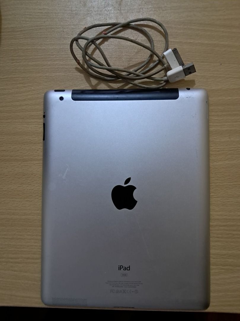 iPad 2 (2011) – Sold as Wi-Fi Only (Audio Issue) (Category: iPad) located in Quezon City. Submitted by joie.ph (Listing ID 1462995965, Image 2). Description: 📌 iPad 2 (2011) - Sold as Wi-Fi Only - READ DETAILS FIRST ₱1500 Quezon City, Metro Manila Selling a vintage iPad 2. Great for basic web browsing, casual scrolling, and reading e-books. ⚠️ IMPORTANT: PLEASE READ THE CONDITION ⚠️ • SIM SLOT: The SIM card slot cannot be opened right now. Becau