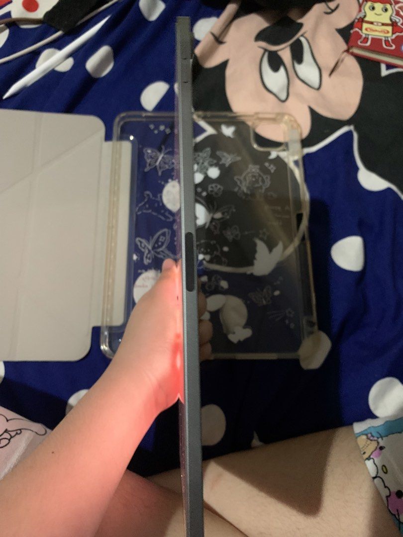 IPAD AIR 4TH GEN 256GB No Issue (Category: iPad) located in Manila. Submitted by nnvktr (Listing ID 1462971770, Image 3). Description: No Issue Unli Check/Test Used only for studying Meetup/Pick up only (Valenzuela/Manila) PM sa price.