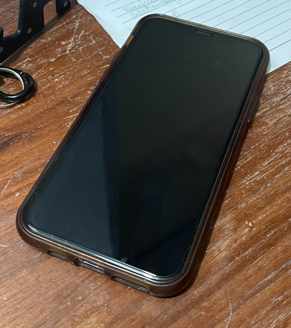 iPhone 11 Pro | 64GB (Category: iPhone 11 Series) located in Butuan. Submitted by kj_1988 (Listing ID 1463086391, Image 3). Description: ✅ iPhone 11 Pro ✅ Storage: 64GB ✅ Original battery; Battery health: 73% ✅ No scratches/lady-owned ✅ Face ID working ✅ Front and back cameras working ✅ All buttons, microphone, and other features/functions are working properly ✅ Newly installed tempered glass/screen protector ✅ With (old) phone case ✅ Reason for 