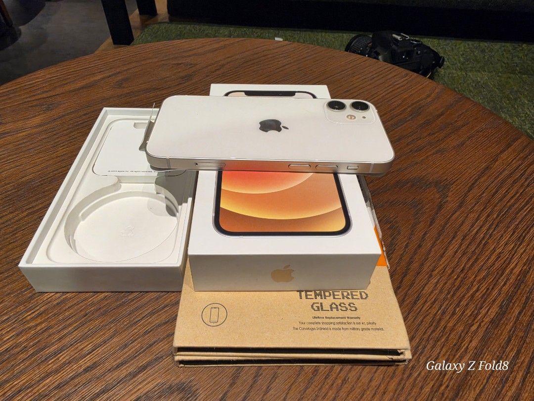 iPhone 12 mini 64gb complete white NTC (Category: iPhone 12 Series) located in Quezon City. Submitted by dbcruz1989 (Listing ID 1462898483, Image 3). Description: For sale only iPhone 12 mini 64gb White Fsctory unlocked 99.99% smooth Well kept No dents no scratches All parts are still original apple BH: 77% (still original, not boosted and not yet replaced) Package: - box (same imei) - extra tempered glass - slim case - orig apple lightning cable