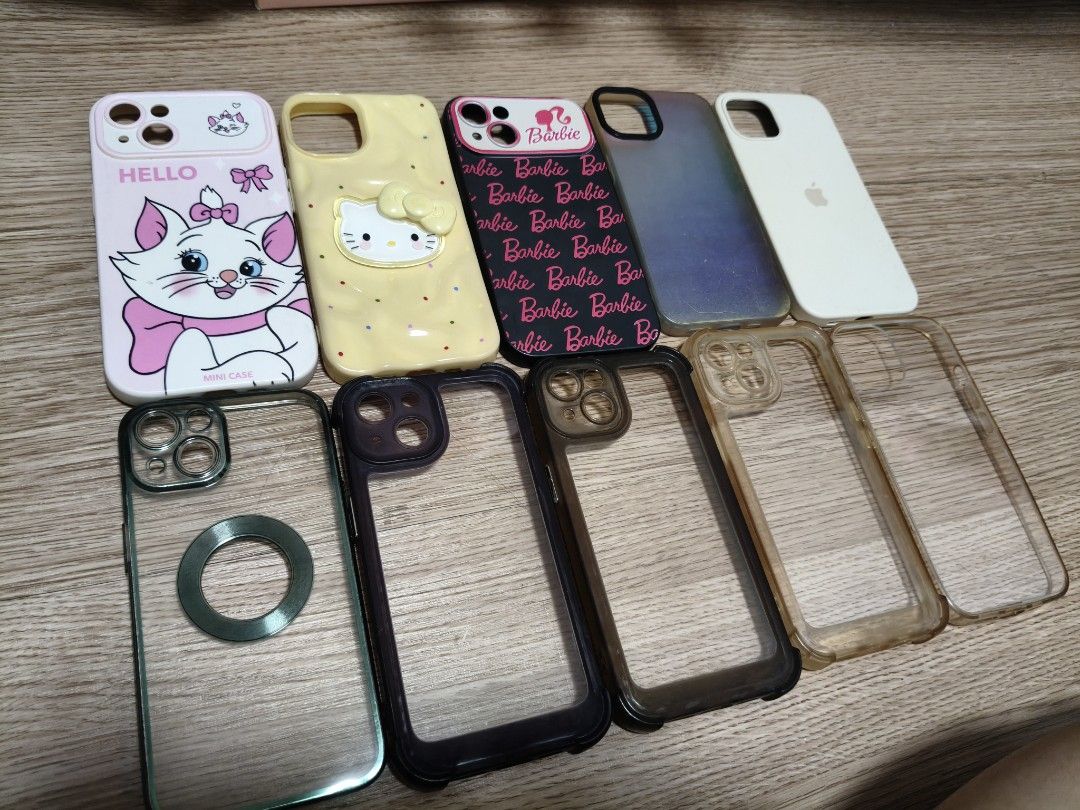 iphone 13/14 case (Category: Cases & Sleeves) located in San Fernando. Submitted by pollygirl08 (Listing ID 1462951293, Image 1). Description: Bundle.