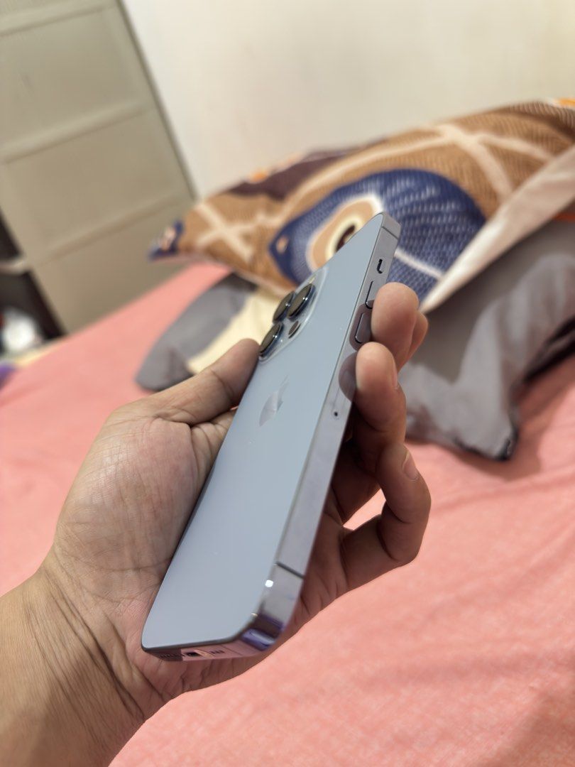 Iphone 13 Pro 256GB sierra Blue Open line (Category: iPhone 13 Series) located in Manila. Submitted by seryat (Listing ID 1463020142, Image 3). Description: Iphone 13 Pro 256GB Openline (Sierra Blue) Unit Only 2nd hand Barely Used Iphone 13 Pro •256GB •Open Line •Face Id ✅ •Truetone ✅ •Same 3utools ✅ My Price ;25,500 Unit only Cod Or COp Via LBC DM now.