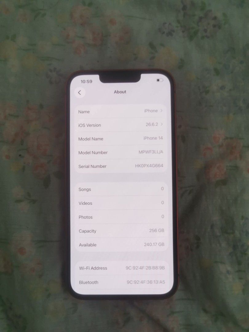 Iphone 14 256gb （分類：iPhone 14 系列）位於 Hong Kong。 由 cummins7 提交（商品編號 1462971663，圖片 3）。簡介： Selling iPhone 14. 256GB storage very good condition 。