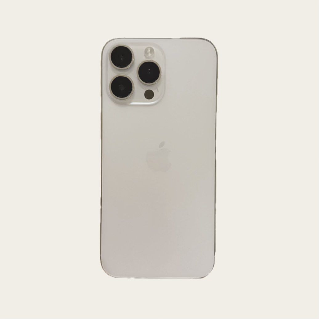 iPhone 14 Pro Max (Category: Cases & Sleeves) located in Mandaue City. Submitted by ddanaone (Listing ID 1463009239, Image 1). Description: Secondhand iPhone 14 Pro Max - Silver, 256gb - Battery Health: 80% - Complete inclusions w/ box + extra charging cable and apple wired earphones (lighting type) - Free cases (w/ casetify but used) - RFS: phone upgrade - Slightly negotiable!.