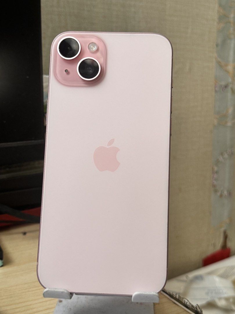 Iphone 15 plus 256g (Category: iPhone 15 Series) located in Manila. Submitted by bloodyrain (Listing ID 1462935149, Image 2). Description: Iphone 15 plus 256g BYPASSED wifi or hotspot used Truetone working Face Id Working 97% battery All parts are Original .