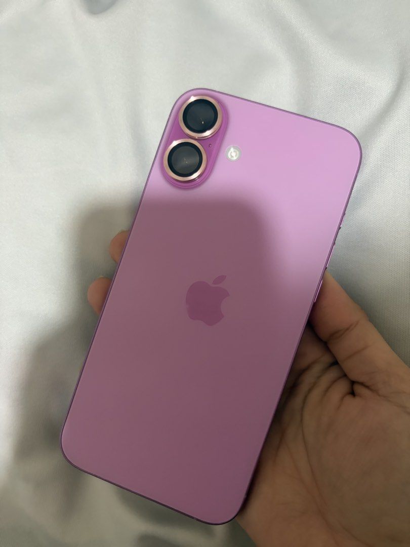 IPHONE 16 PLUS 256gb (Category: iPhone 16 Series) located in Santa Rosa. Submitted by ambitiouscat.647702 (Listing ID 1462951954, Image 2). Description: For sale only Iphone 16 plus 256gb Issue: May dents & hair line sa left lower side ng phone, but not noticeable and di nakakap affect sa performance ng phone. Battery health: 93% Unit, cases and box only. Kindly message me if you have other questions. Tia.