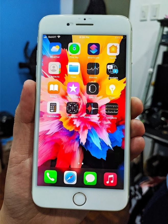 iPhone 7 Plus 32GB (Category: Other Mobile & Gadget Accessories) located in Quezon City. Submitted by cosmic_xhenon (Listing ID 1462895585, Image 3). Description: FOR ONLY 4.5K PRICE PERSONAL USED PHONE OPENLINE TO ALL NETWORKS FACTORY UNLOCKED ANY SIM PWEDE around 98% smoothness overall SUPER PRESENTABLE CHECK PICS NA LANG PO 99% BATTERY HEALTH EXCELLENT BATTERY LIFE MEET UPS WITHIN QC OTHER LRT 1 OR MRT 3 STATIONS ADD TRANSPO FEE DELIVER VIA LA