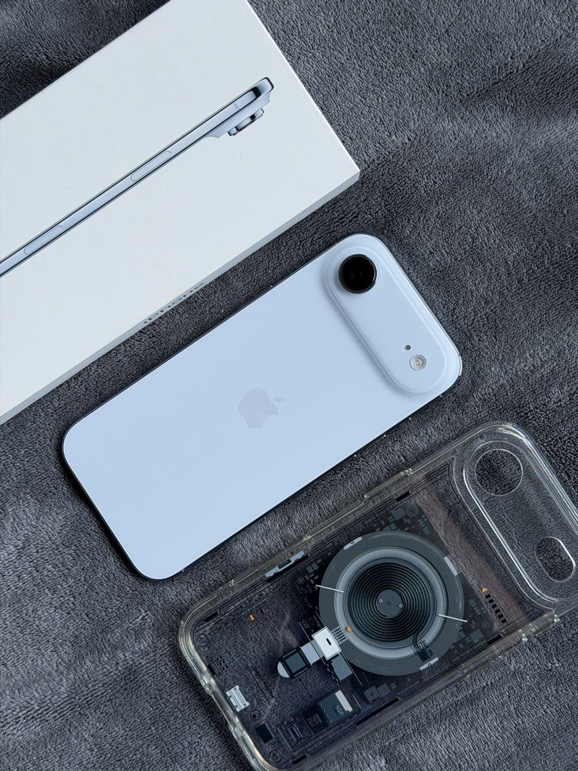 Iphone Air 256gb Sky Blue (Category: iPhone Air Series) located in Caloocan City. Submitted by aetong15 (Listing ID 1462280702, Image 3). Description: For sale or swap Iphone Air 256gb Sky Blue Smartlocked 100% Battery health 84 cycle count Under warranty until Feb 2027 No issue, good as new Complete with unused cord and box Free Spigen Ultra Hybdrid Neo One Case Caloocan/QC/Manila or halfway meetup.