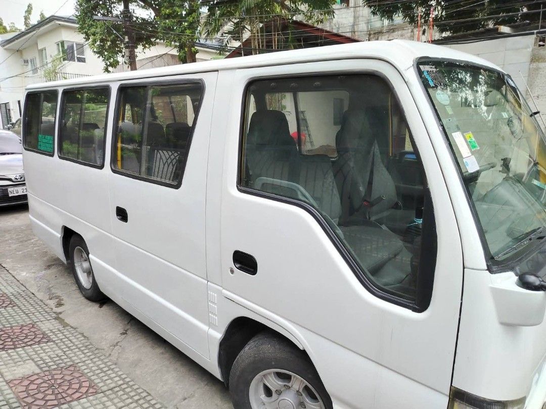 Isuzu Ivan NHR 2017 (Category: Body Parts and Accessories) located in Makati City. Submitted by khiemmy (Listing ID 1462903421, Image 1). Description: isuzu ivan 2017 18 seater private used first owner 68k odo good running condition and no issue well maintained .