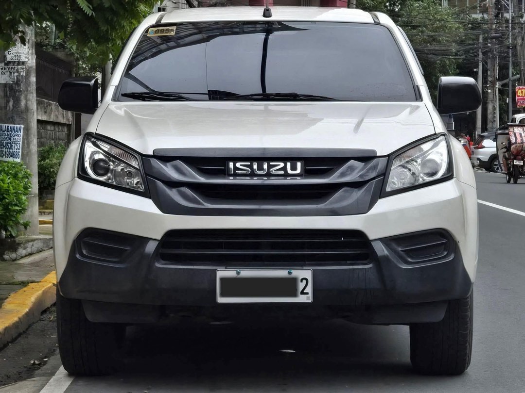 (Category: ) located in . Submitted by quality_cars (Listing ID 1462901689, Image 1). Description: .