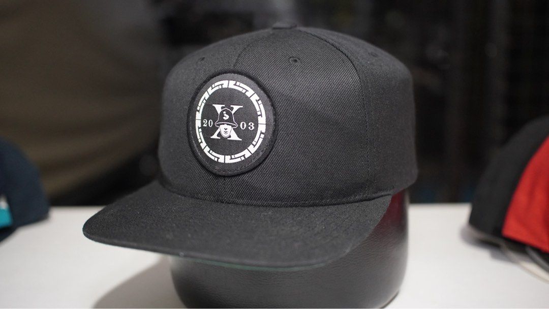 JABBAWOCKEEZ SNAPBACK 2003 YUPOONG (Category: Caps & Hats) located in Butuan. Submitted by 085skatethriftshop (Listing ID 1463040394, Image 1). Description: JABBAWOCKEEZ SNAPBACK 2003 NO ISSUES.
