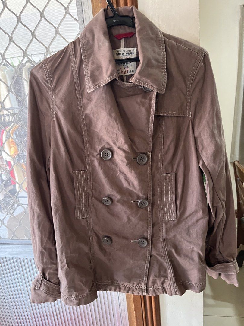 Jacket /coat (Category: Coats, Jackets and Outerwear) located in Bacoor. Submitted by ayit. (Listing ID 1462916725, Image 1). Description: Negotiable Med on tag Orig personal good cond Sf inc .
