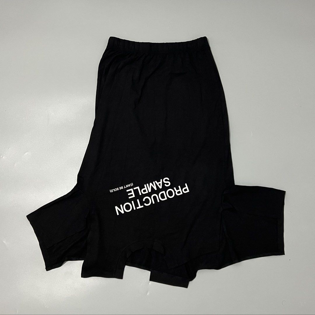 JACQUEMUS - PRODUCTION SAMPLE - Long Skirt (Category: Skirts) located in Cavite. Submitted by asianluxe (Listing ID 1462965927, Image 1). Description: JACQUEMUS SKIRT Flat measurements! Length:28 inches Waist:12 inches +Stretchable -Authentic Good condition Very presentable No flaws or damage.