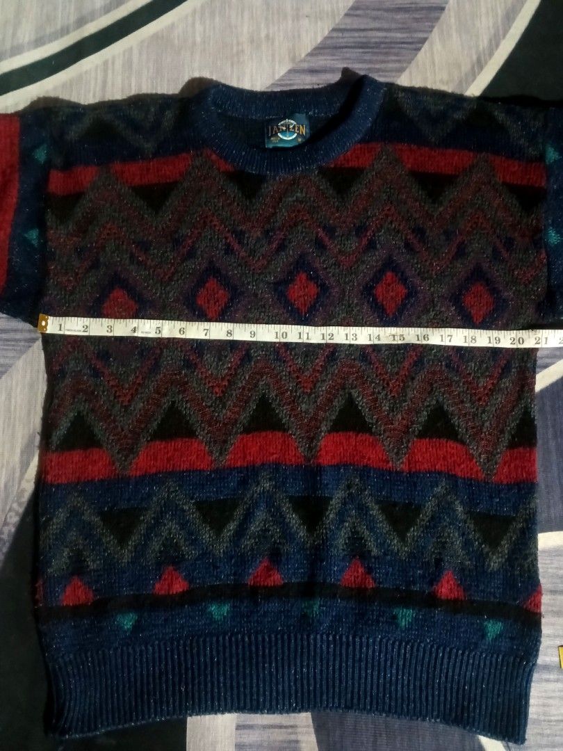 Janzen Vintage Geometric Pattern Knit Sweater Size M (Category: Longsleeves) located in Manila. Submitted by icamalicdem29 (Listing ID 1463092499, Image 3). Description: - Classic Janzen knit sweater - Bold geometric pattern in navy, red, and black - Estimated size: Medium - Made in the USA - Perfect for layering or wearing solo - Cool retro vibe.