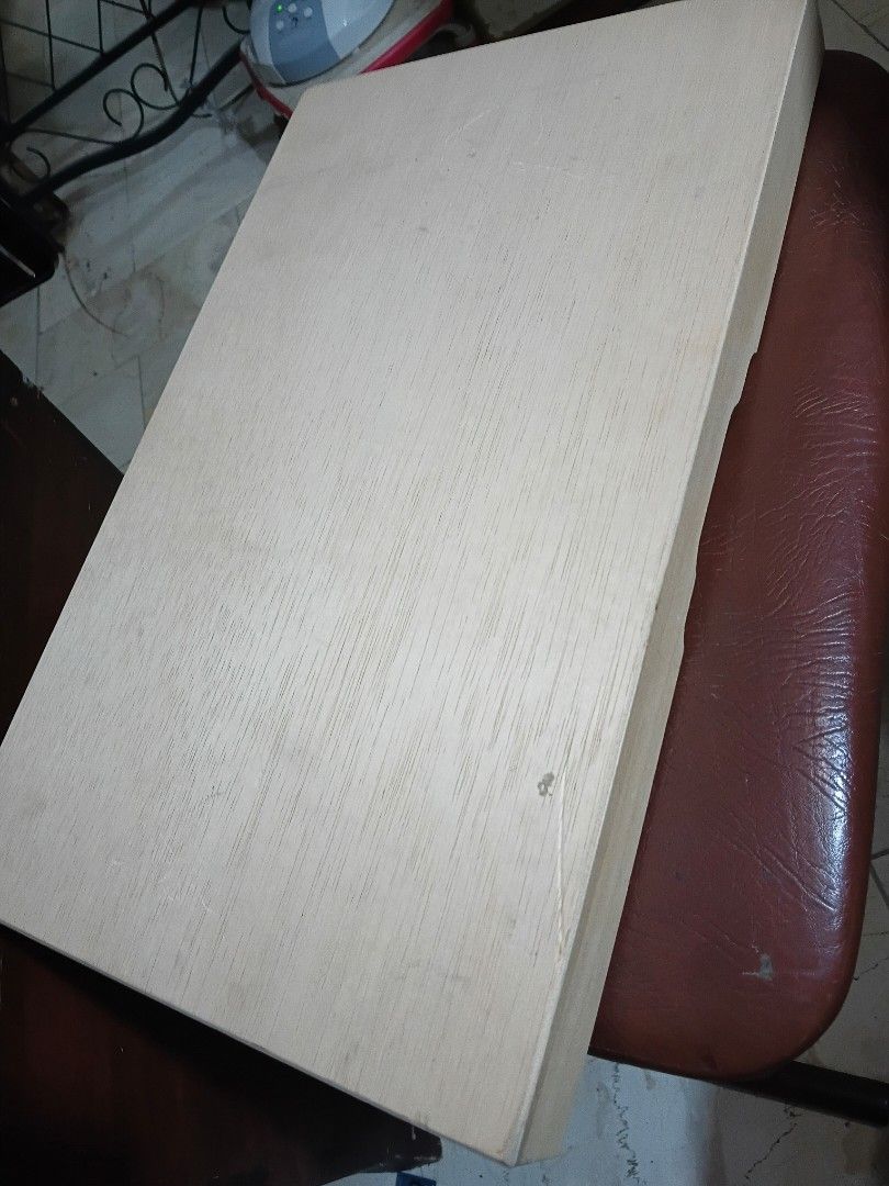 Japanese wooden box (Category: Craft Supplies & Tools) located in Paranaque City. Submitted by 4thestate.surplusan (Listing ID 1462907092, Image 2). Description: lightly used wood box, no contents.