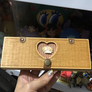 (Category: ) located in . Submitted by kitsune.treasures (Listing ID 1462896972, Image 1). Description: .