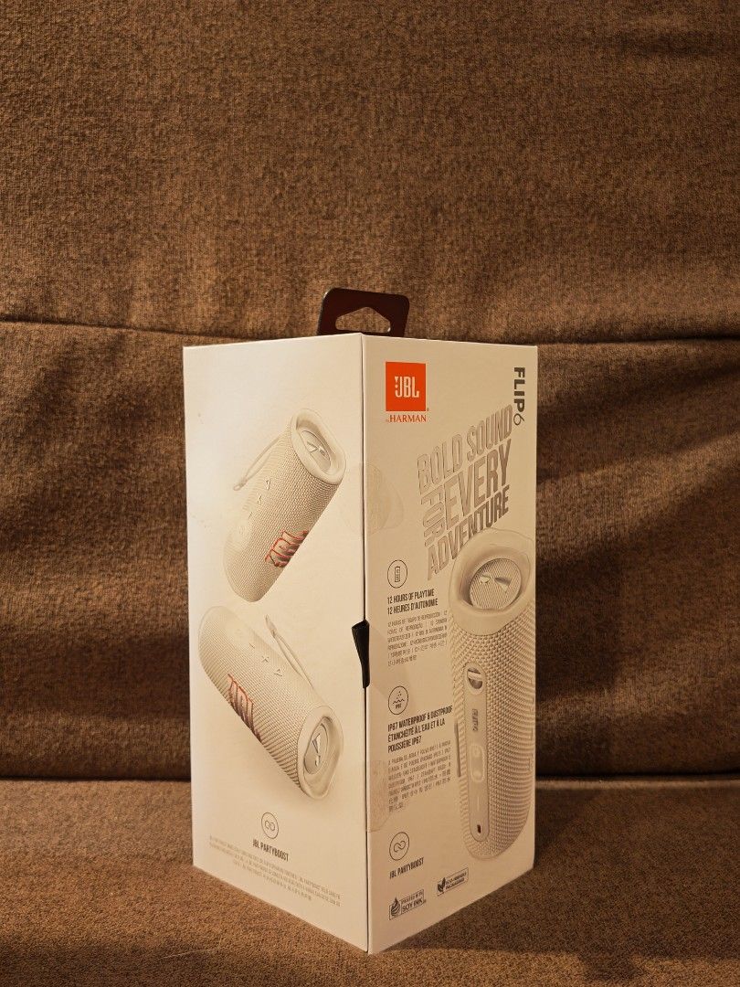 JBL Flip 6 White Bluetooth Speaker (Category: Soundbars, Speakers & Amplifiers) located in Manila. Submitted by safeeagle.a2809a (Listing ID 1463006202, Image 2). Description: Selling a Brand New, Unopened / Sealed JBL Flip 6 Bluetooth Speaker in White. ​Condition: 100% Brand New, unopened in original packaging. ​Reason for Selling: Received as a bundle with my new Honor Magic V6, but I already have a speaker and don't need this one. ​Color: Whit