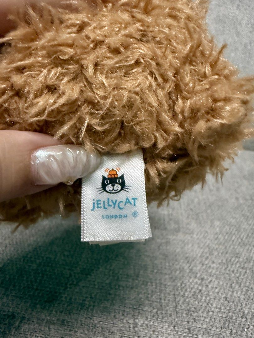 Jellycat Little Reindeer (Category: Plushies & Soft Toys) located in Manila. Submitted by bcbg3217 (Listing ID 1462888629, Image 3). Description: ‼️PLEASE READ BEFORE BUYING‼️ Like new condition RETIRED Small size Authenticity guaranteed (Please do your own checking too CODE: L3RE No other jellycat inclusions Actual photos are posted No other issues or flaws unless stated Please check the photos thoroughly before placing an order JnT regular or L