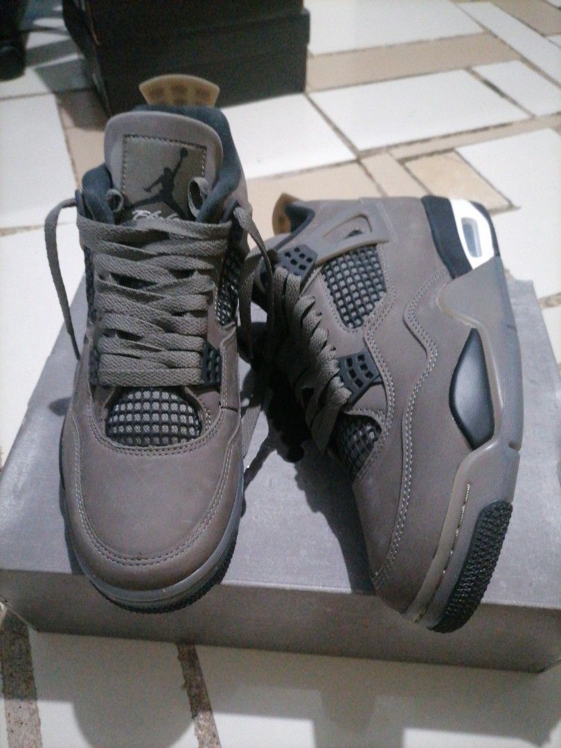 Jordan 4 Stone Cave (Category: Casual Shoes) located in Urdaneta. Submitted by repdo (Listing ID 1462285199, Image 3). Description: Brand New Jordan 4, never been used... fresh,, sa middle east nabili.