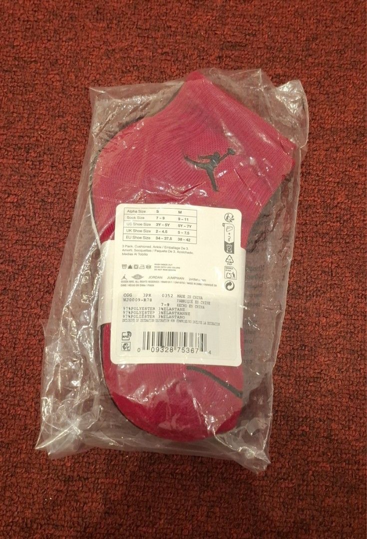 Jordan Jumpman Ankle Socks (3 Pairs) (Category: Babies & Kids Fashion) located in Pasay City. Submitted by al1son18 (Listing ID 1463015369, Image 1). Description: - 3 pairs of Jordan Jumpman ankle socks - Red pair: for kids size 5-8yrs old - White pairs: 5-8yrs old - Material: Polyester and elastane - Ideal for everyday wear and sports activities take all 750.
